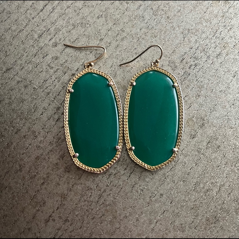 Kendra Scott Danielle earrings in emerald